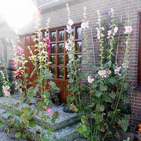 Ferienwohnung bei Familie Kühl Fehmarn Exterior foto